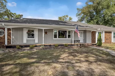 803 E Dawn St, Ozark, MO 65721 photo 4