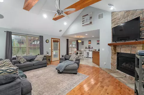 5113 E Copper Ridge St, Springfield, MO 65809 photo 12