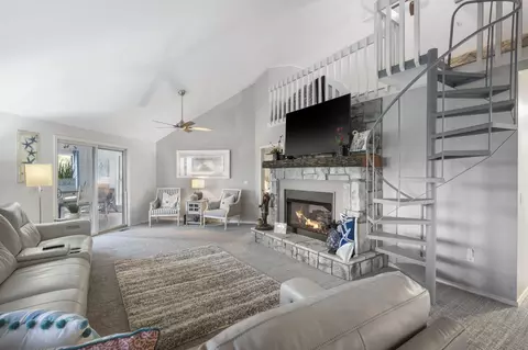 Living - 144 Patterson Ave, Branson, MO 65616 photo 1 of 2