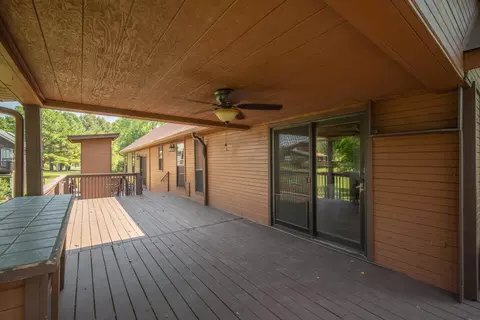 Exterior - 719 Easy St, Noel, MO 64854 photo 4 of 8