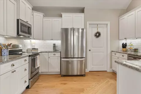 2034 S Emerald Pl, Springfield, MO 65809 photo 11
