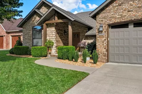 2034 S Emerald Pl, Springfield, MO 65809 photo 3