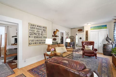 1133 N Prospect Ave, Springfield, MO 65802 photo 7