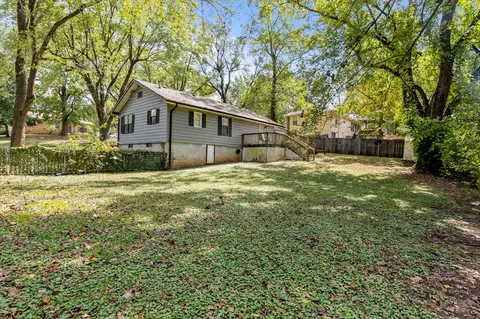 3321 S Parkview Ave, Springfield, MO 65804 photo 8