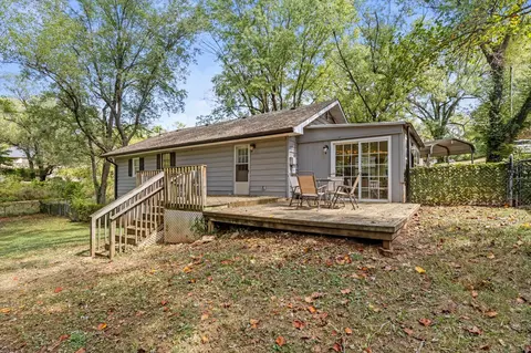 3321 S Parkview Ave, Springfield, MO 65804 photo 6