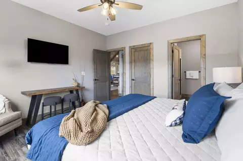Bedroom - 125 Indian Summer Ln, Branson, MO 65616 photo 2 of 10