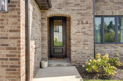 264 S Hickory Hills Blvd, Springfield, MO 65802 photo 4