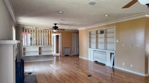 203 N 4th St, Branson, MO 65616 photo 4
