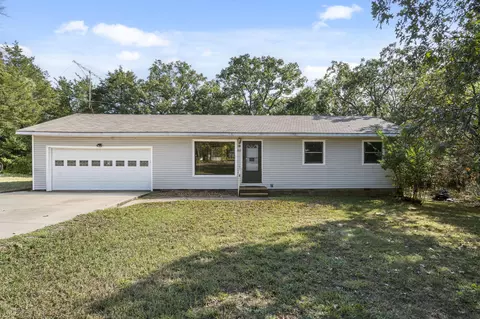311 Hunter Ave, Branson, MO 65616