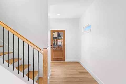 Entry Way - 174 E Kelce Ln, Republic, MO 65738 photo 5 of 7