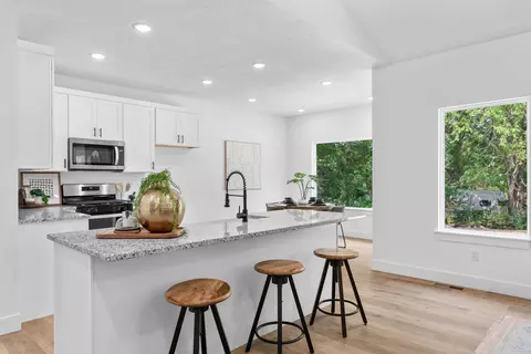 Kitchen - 162 E Kelce Ln, Republic, MO 65738 photo 1 of 3