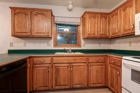 302 W Hunter Dr, Nixa, MO 65714 photo 8