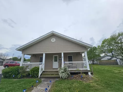 308 W Church St, Aurora, MO 65605
