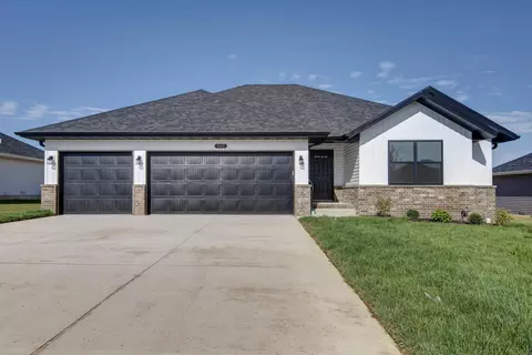 1912 W Woodhaven Dr #LOT 37, Ozark, MO 65721
