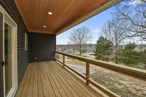 565 N White Oak St, Marshfield, MO 65706 photo 23
