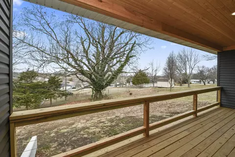 565 N White Oak St, Marshfield, MO 65706 photo 24