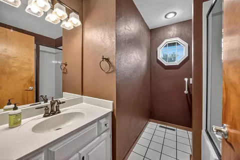 812 Pershing St, Willard, MO 65781 photo 23