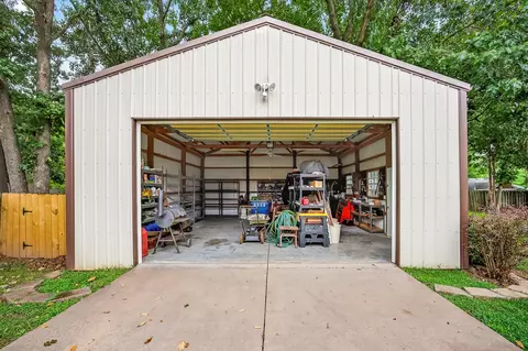 812 Pershing St, Willard, MO 65781 photo 3