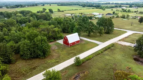 921 E 477th Rd, Bolivar, MO 65613 photo 6