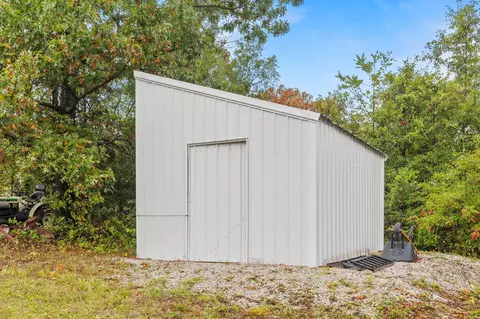 921 E 477th Rd, Bolivar, MO 65613 photo 45
