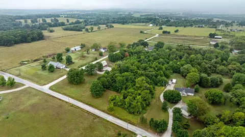 921 E 477th Rd, Bolivar, MO 65613 photo 4