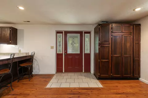 Entry Way - 8 Dallion Ford Ln, Buffalo, MO 65622 photo 1 of 2