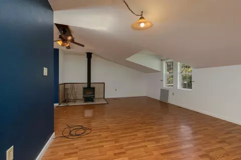 Living - 8 Dallion Ford Ln, Buffalo, MO 65622 photo 7 of 10