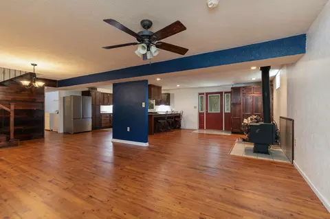 Living - 8 Dallion Ford Ln, Buffalo, MO 65622 photo 5 of 10