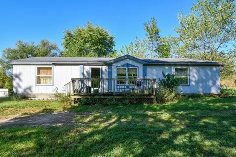 131 Springfield Rd, Buffalo, MO 65622 photo 1