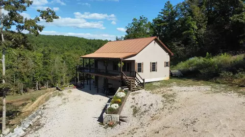 20784 County Road 207, Eminence, MO 65466
