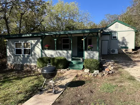 Exterior - 112 Corbin Vly, Tecumseh, MO 65760 photo 6 of 14
