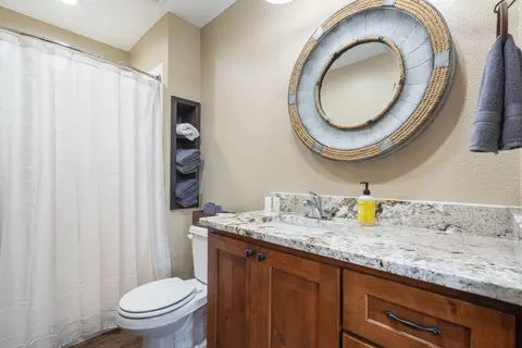 Bath - 31 Woodcliff Rd #2, Shell Knob, MO 65747 photo 1 of 1