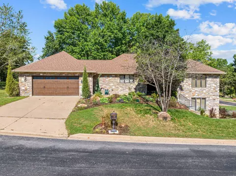 133 Regent Dr, Branson, MO 65616