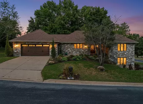 133 Regent Dr, Branson, MO 65616