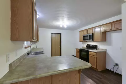360 Crocodile Ave, Sparta, MO 65753 photo 8