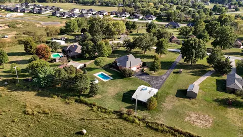 1513 E Peartree Dr, Ozark, MO 65721 photo 7