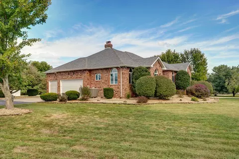1513 E Peartree Dr, Ozark, MO 65721 photo 9
