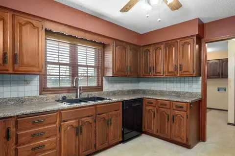 3374 Highway M, Miller, MO 65707 photo 10