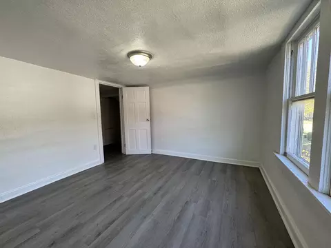 Bedroom - 1700 E Cairo St, Springfield, MO 65802 photo 3 of 4
