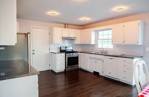 108 Circle Dr, Monett, MO 65708 photo 6
