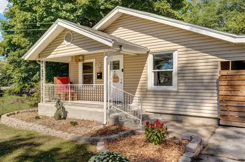 721 W Dale St, Springfield, MO 65803 photo 3