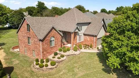 1115 N Chelmsworth Ln, Springfield, MO 65802