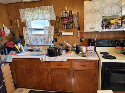 Kitchen - 3022 W Brower St, Springfield, MO 65803 photo 1 of 1