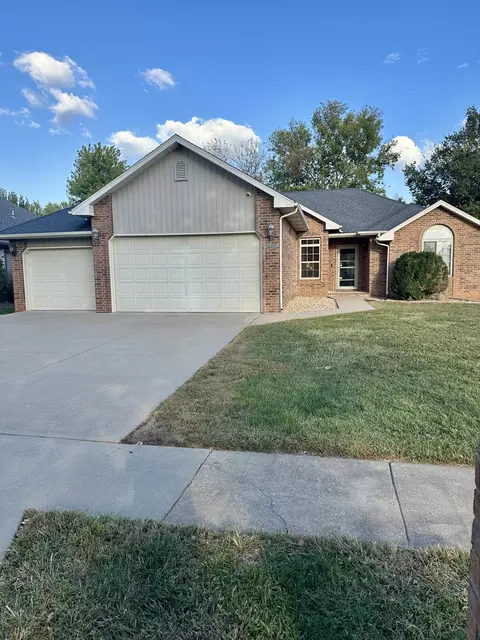 2616 S Jonathan Ave, Springfield, MO 65807 photo 1
