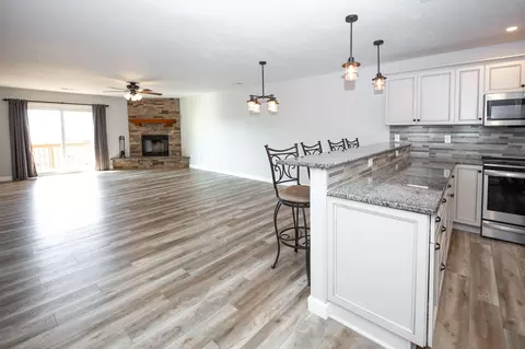 Living - 91 Port Dr #3, Kimberling City, MO 65686 photo 1 of 3
