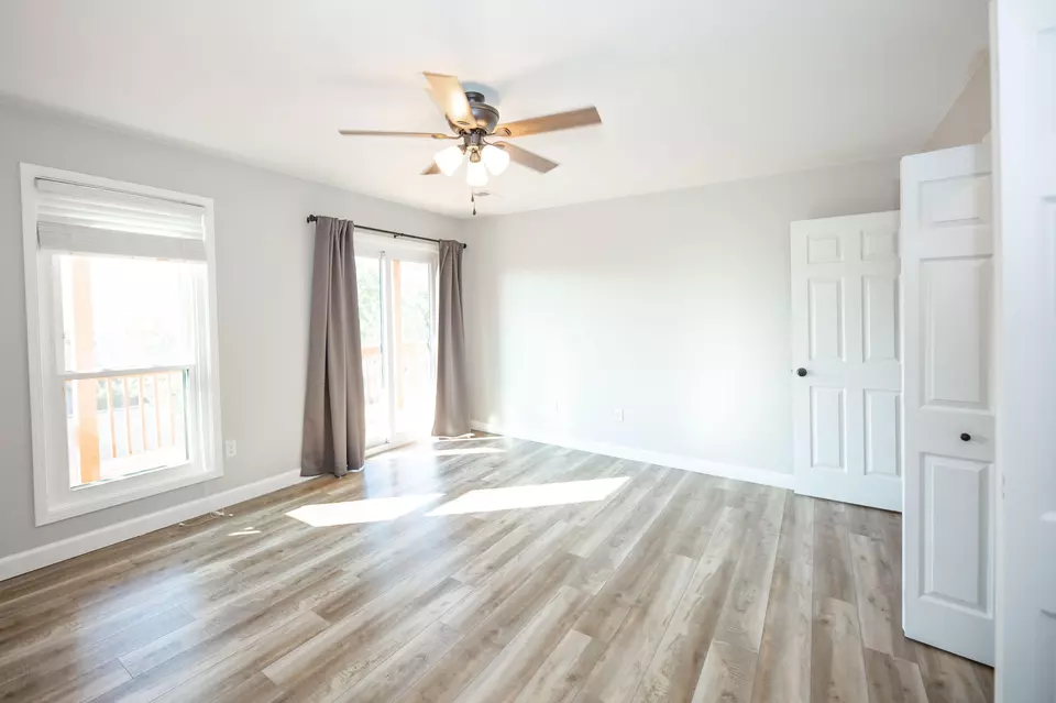 Bedroom - 91 Port Dr #3, Kimberling City, MO 65686 photo 2 of 3