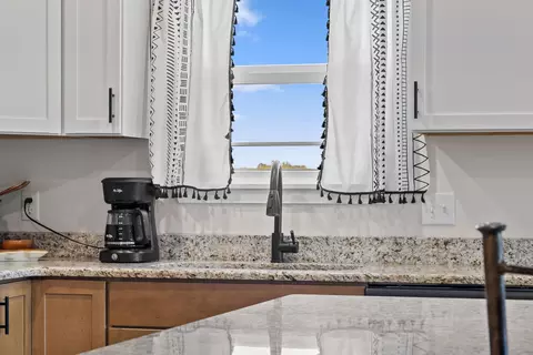Kitchen - 315 Mccann Rd, Powersite, MO 65731 photo 5 of 5