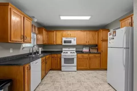 817 Willow St, Marshfield, MO 65706 photo 7