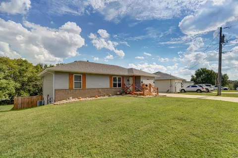 2402 S 14th St, Ozark, MO 65721 photo 2