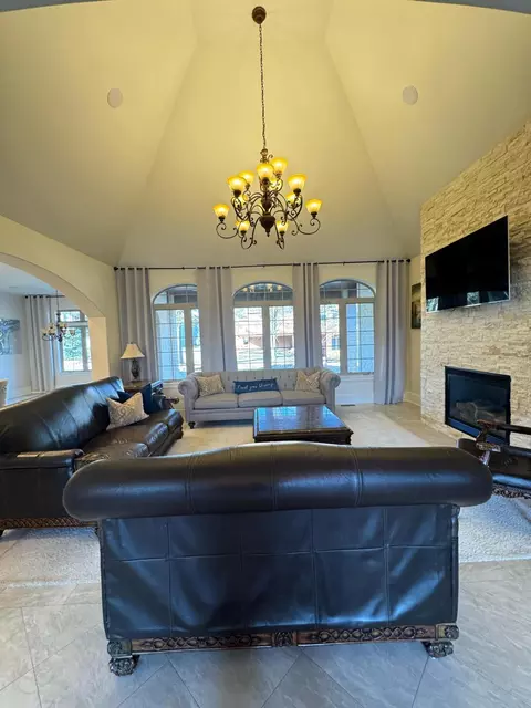 8304 Rolling Hills Dr, Nixa, MO 65714 photo 6